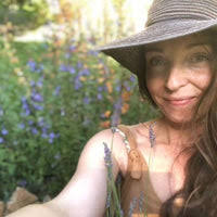 Women's Health & Beauty