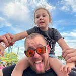 Alex Michener's Instagram, Twitter & Facebook