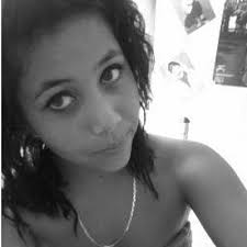 Larissa Boyer (@BiebsLb)