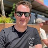 14200+ "Lyndon -sommert" profiles