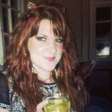 Hester Cooper (@pinklittlestar)