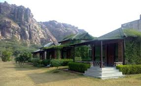 Resort Near Delhi Ncr Is A Website Where One Can Find All The Booking Details About Hotels And Resorts On Delhi Jaipur High Resort Picnic Spot Weekend Getaways