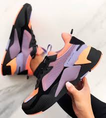 Comment If You Need Some Maybe I Ll Bless Someone With A Pair Design By Dr En 2020 Zapatos Tenis Para Mujer Zapatos Adidas Mujer Zapatillas Deportivas Mujer