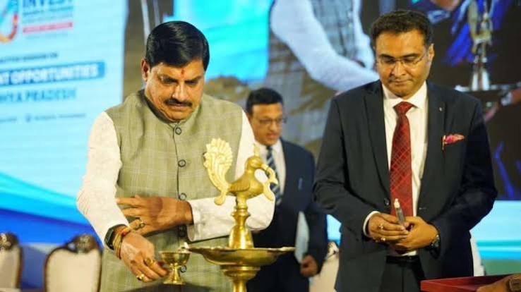 अहमदाबाद में टोरेंट ग्रुप के चेयरमैन से मिले CM मोहन यादव, बोले- 'ऊर्जा क्षेत्र में बड़े निवेश से एमपी बनेगा आत्मनिर्भर' - India TV Hindi