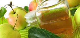 9 All Natural Antivirals To Kick Illness To The Curb Apple Cider Vinegar Uses Apple Cider Vinegar Remedies Apple Cider Vinegar Drink