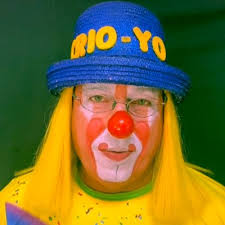 Benjamin cardona (@Benjami37420013)