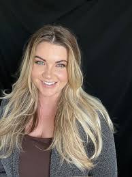 Erika Holder's Instagram, Twitter & Facebook