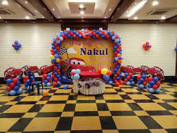 We can hang them all over the ceilings or sideways of the car in a bunch. Car Theme Balloon Decoration Partyyar 24 7 Home Delivery