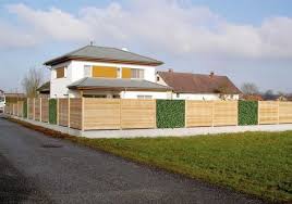 Sichtschutzzaune Aus Larchenholz Nach Mass Gefertigt Sichtschutzzaun Sichtschutz Garten Sichtschutz Garten Holz