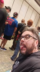 Can you edit photo with William Shatner?