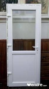 Compte tenu du prix raisonnable d'une porte d'entrée pvc, c'est une valeur sûre ! Porte D Entree Vitree Pvc Blanc Double Vitrage Vendre Com