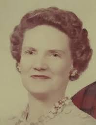 Maxine Plummer's Instagram, Twitter & Facebook