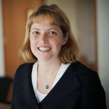 Lindsay Wallace (@LindsayWallace8)