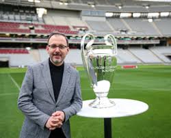 Şampiyonlar ligi son dakika transfer haberleri, şampiyonlar ligi fikstürü, maç sonuçları, puan durumu ve daha fazlası için www.tr.beinsports.com.tr adresini ziyaret edin. Bakan Kasapoglu Uefa Sampiyonlar Ligi Finali Ne Haziriz Haberler Tff