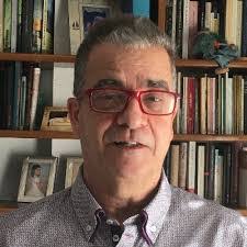 Julio Luaces's Instagram, Twitter & Facebook