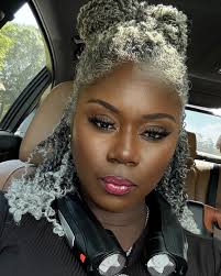 L I wish you was in Baltimore with me and you could team up and do some  videos. I got 14 million so I've been out here for four years so I