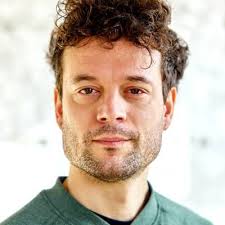 From Looksmaxxing to Mass Shootings: Radicalisation and Online Misogyny