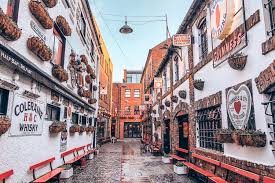 Belfast city guide provides detailed travel information about the city. Belfast City Guide Ireland Little Wanderbook Com