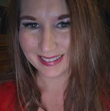 Split the bill? A girl's friends got mad at her after she said she wasn't  splitting the bill evenly because she didn't drink any alcohol. Do you  think the bill should always