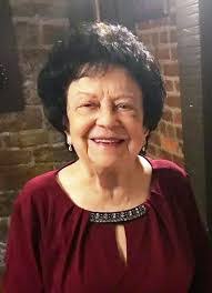 Mary Capasso's Instagram, Twitter & Facebook