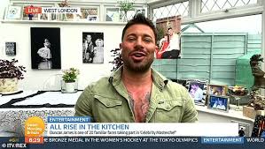 The singer, 43, took to instagram on monday to post a before and after. Duncan James Admits He S Preparing To Be Trolled Over Recent Weight Gain And For Having Botox Latest Celebrity News