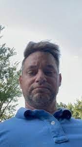 Randy Sabine's Instagram, Twitter & Facebook