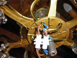 Probleme Branchement Electrique Comment Brancher Hotte Sur Un Circuit D Eclairage