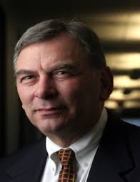 EXECUTIV E CO M M ITTEE