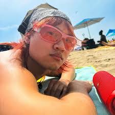 Nelson Mai's Instagram, Twitter & Facebook