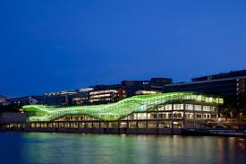 North american university in the heart of europe. Paris Eslsca Business School Ranking Courses Fees Entry Criteria Admissions Scholarships Shiksha