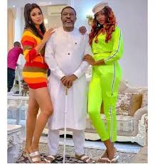 However, many people are sceptical about picking his money because of numerous negative impressions the movie star had created in the minds of some nigerians. You Won Use Them For Sacrifice Fans Tease Kanayo O Kanayo After Sharing Photos With Two Ladies Akpraise