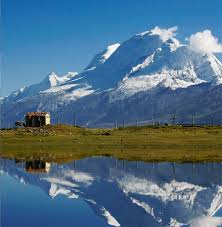 Except for the lake titicaca basin in the southeast, its borders lie in sparsely populated peru has a great diversity of climates, ways of life, and economic activities. Visit Peru Visitperu Twitter