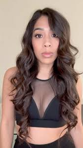 Before and after! Styled with @foxybaehair 1” curling wand for this look