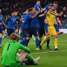 € * 01.08.1994 in cariati, italien Domenico Berardi Facebook