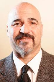 Longtime ex-councilor seeks to reclaim seat