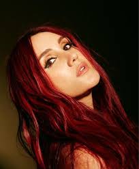 JAULA DE ORO (Lyrics in English)