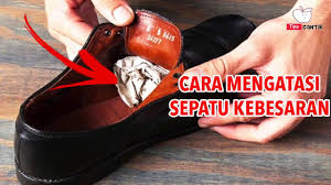 Bagaimana caranya memotong gamis payung yang kepanjangan supaya rata dan tidak panjang sebelah pada bagian bawah rok. Tips Mengecilkan Sepatu Yang Longgar Kebesaran Di Kaki Dengan Bahan Sederhana Tanpa Biaya By Insanul Kamila