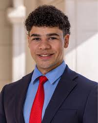 Only two weeks left to apply for the St. Louis Fellows Program! Keep  working