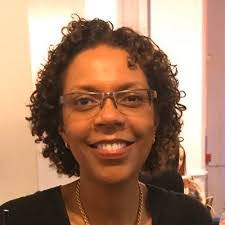 Aisha Karim's Instagram, Twitter & Facebook