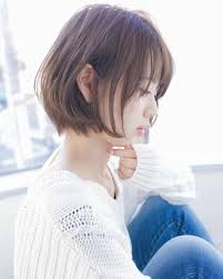 現在cmやバラエティ番組でも引っ張りだこの木村文乃さん 最近はドラマでショートヘアにイメチェンしたことでsns上でも大人気 今回は そんな彼女の髪型を一気に紹介していきます パーマ 髪型 ボブ 前上がりボブ