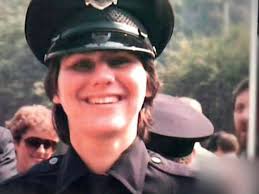 Politibetjent fældet af DNA-teknik 23 år efter drab: Hun ville have  kæresten tilbage