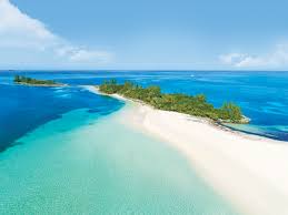 Bahamas turquoise waters and beach