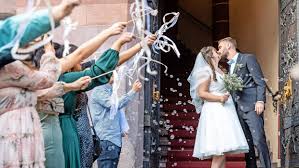 Heiraten im Römer in Frankfurt: Warum tun sich Paare das an?