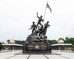 Cara kekalkan bangunan bersejarah di malaysia media sensasi isu semasa informasi terkini dan pelik pelik malacca day trip trip. Sejarah Dan Kisah Tugu Peringatan Negara Diletupkan Pengganas Iluminasi