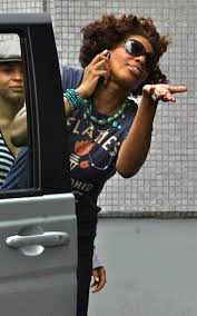 Not surprisingly, the singer, who is known for her distinct fashion sense, sports three tattoos in tribute to family members. Who Is Macy Gray Dating Macy Gray Boyfriend Husband