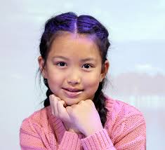 Amber Wu's Instagram, Twitter & Facebook