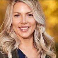 Toni Ruble's Instagram, Twitter & Facebook