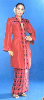 Baju tradisional melayu merujuk kepada baju tradisional orang melayu, terutamanya baju melayu dan baju kurung. Image Result For Baju Tradisional Melayu Traditional Outfits Clothes Pola Kebaya