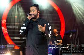 Adel tawils solodebüt lieder und die tour dazu liefen erfolgreich, auch privat passte es. Adel Tawil Bei Seinem Konzert Auf Dem Killesberg Stuttgarter Nachrichten