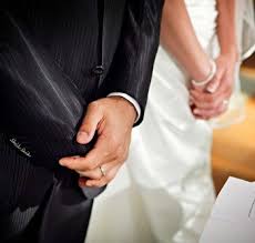 Die konjugation von möchte fürbitten im präteritum indikativ vergangenheit aktiv ist: 10 Emotionale Wege Um Bei Der Hochzeit Verstorbenen Zu Gedenken